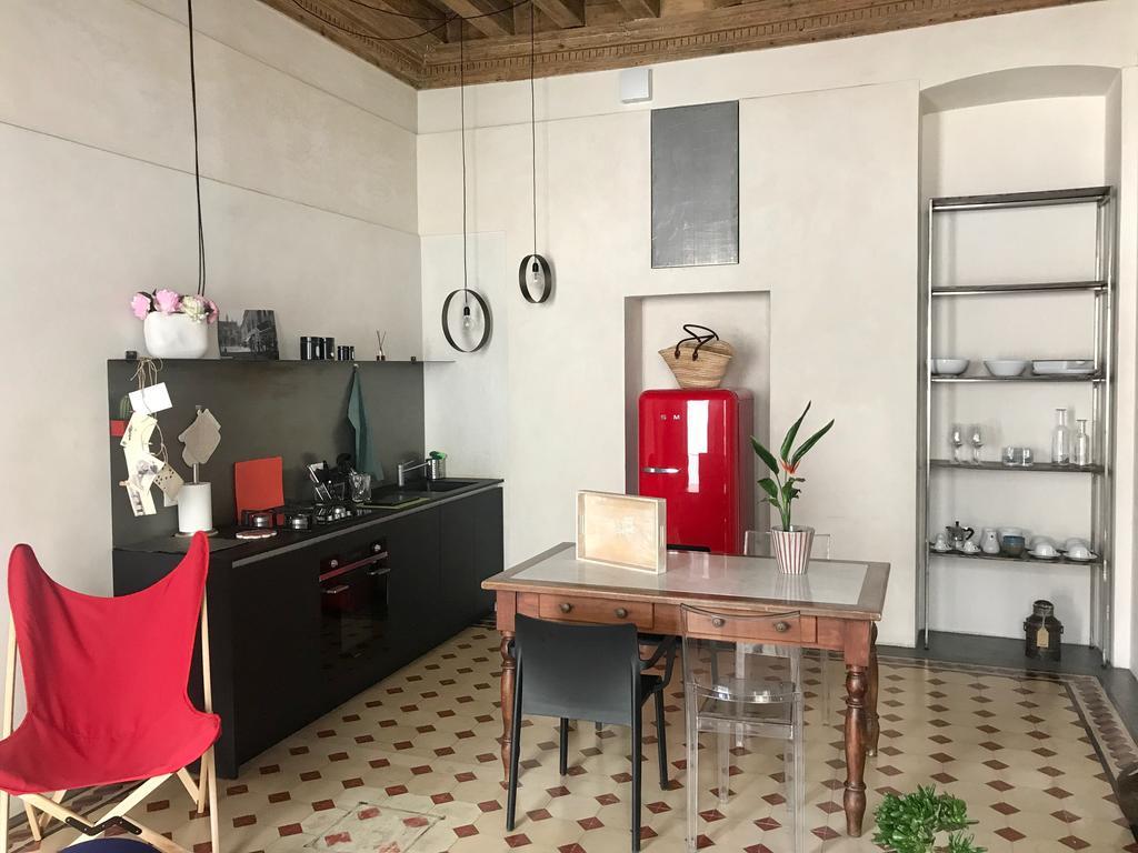 Flora II - Flora Inn Bergamo Eksteriør billede