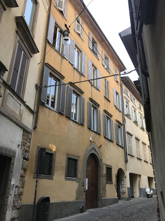 Flora II - Flora Inn Bergamo Eksteriør billede